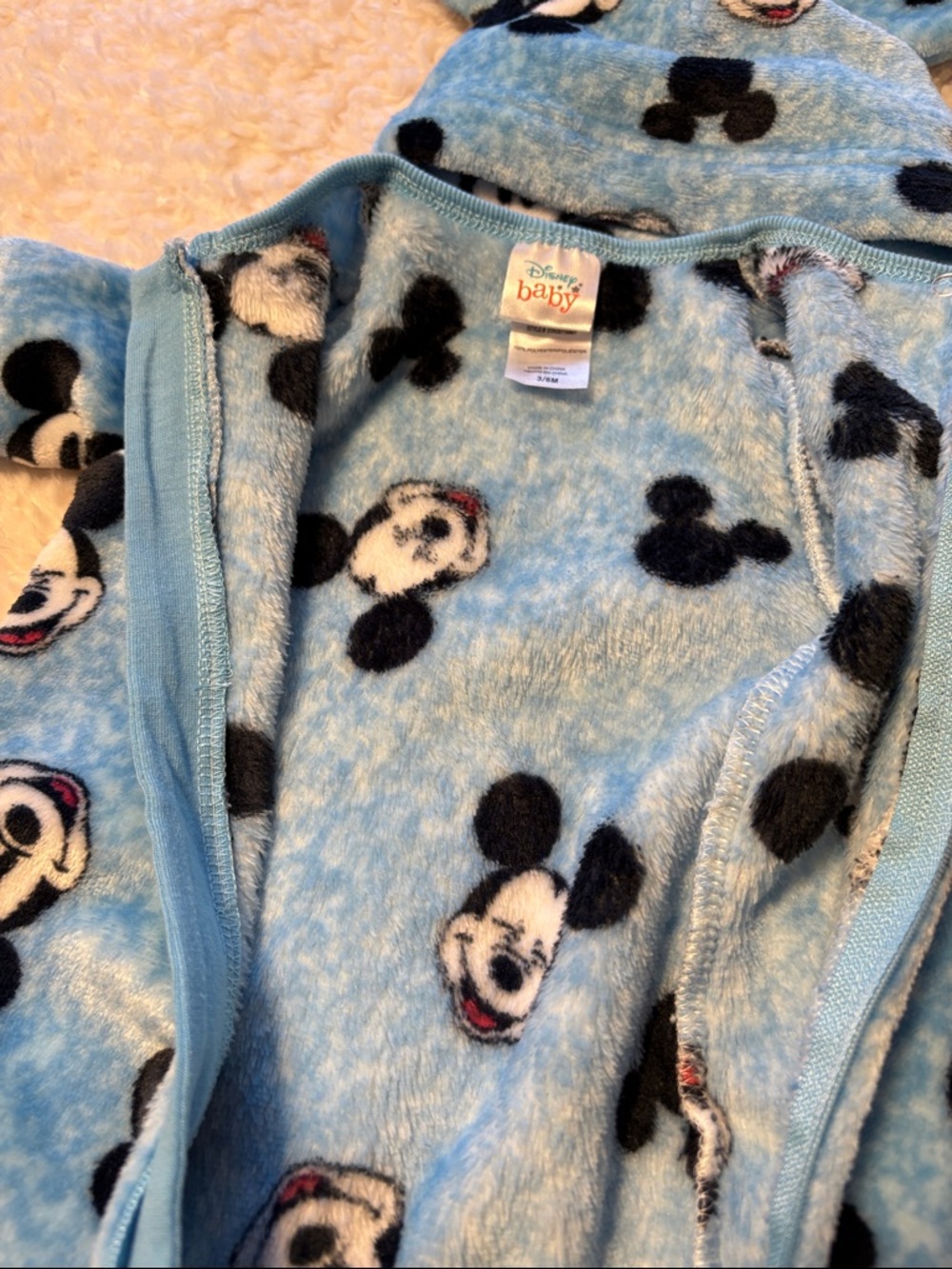 Disney baby Plush Blue Mickey Mouse Soft One-Piece with Hat and Blanket 3/6M - Picture 8 of 11